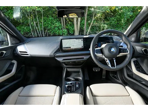 bmw 1 series 1-series-116i-hatchback interior